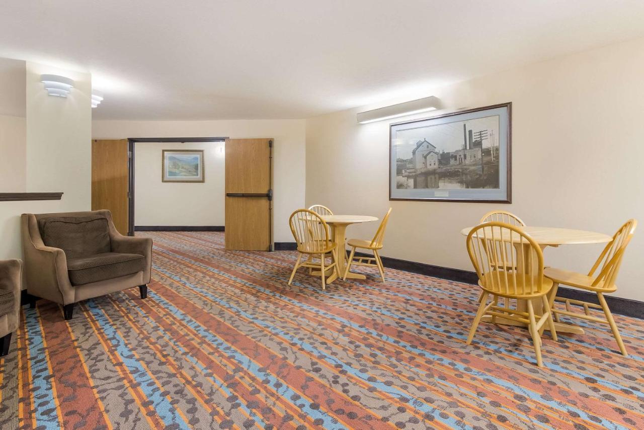 Sleep Inn Airport Су-Фолс Экстерьер фото